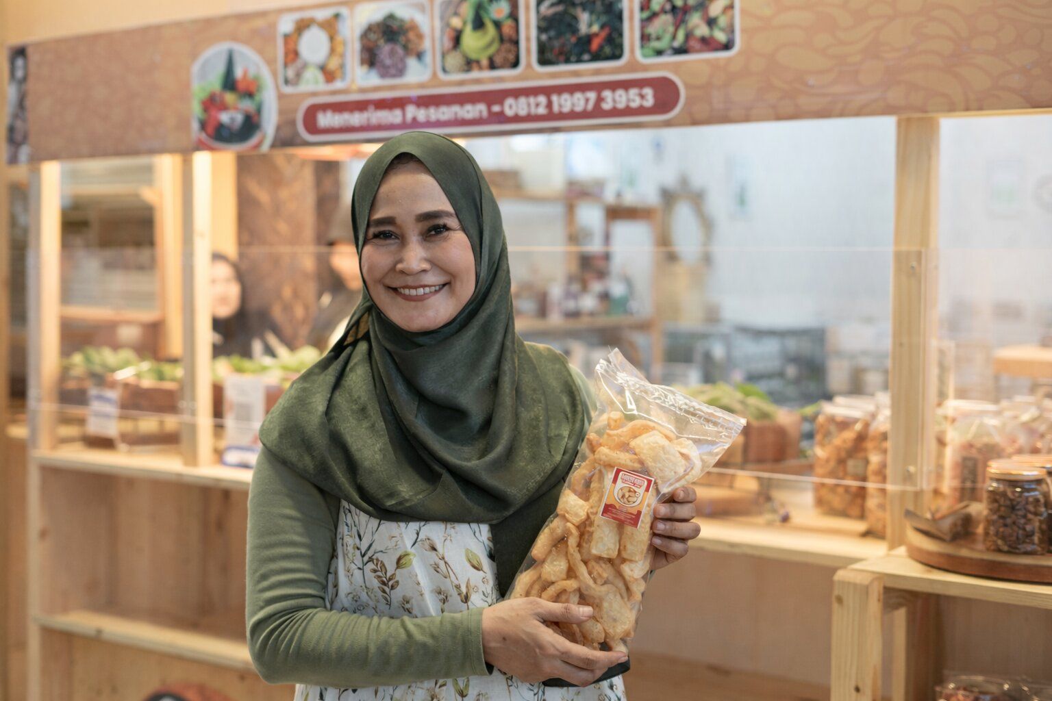 4 Tahun Pinjaman Cepat Cair Adapundi Membantu Saya Mengembangkan Usaha Kuliner dari 1 Kios hingga 5 Kios