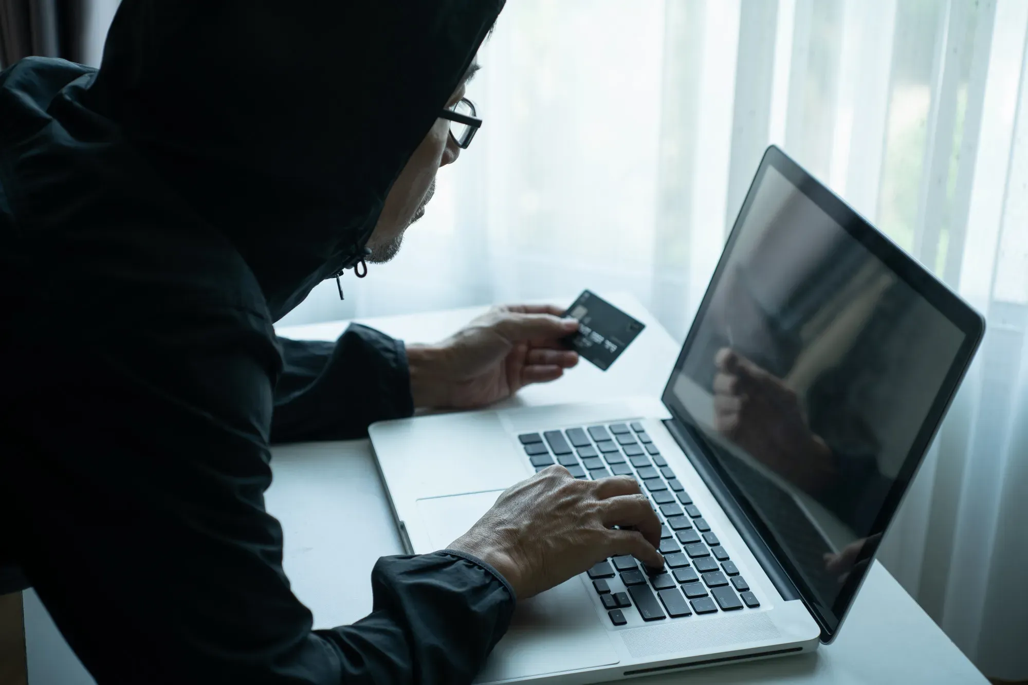 Bahaya Pinjol Ilegal: Dampak Serius bagi Keuangan dan Keamanan Data