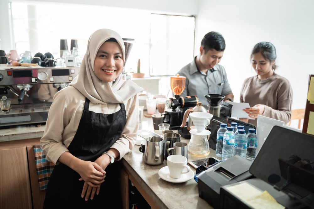 Apa Itu KUR? Kelebihan dan Kekurangan Program KUR untuk Pelaku Usaha