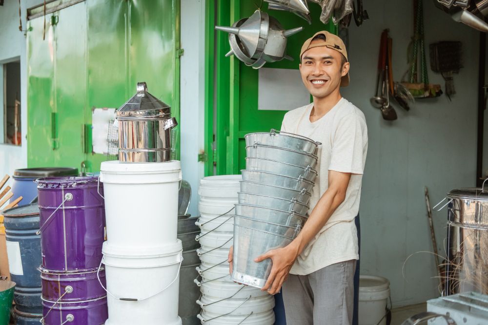 Modal Usaha Toko Plastik: Rincian Biaya, Estimasi, dan Cara Memulainya